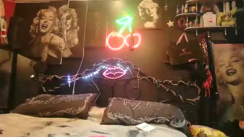 Daddy  His Splash Queen online show from 21, 2, 2026