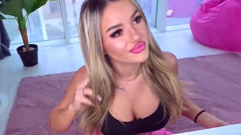 Anna online show from 30, 11, 2025