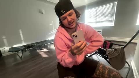 Snapshot of sportsfreak1619 chatting on 22, 12, 2025 sportsfreak1619 online show from 22, 12, 2025