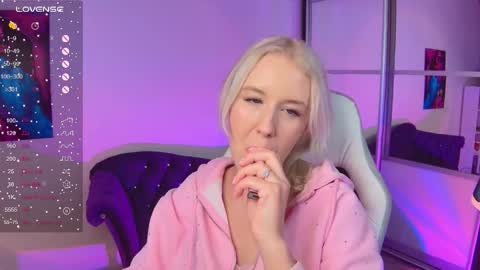 Snapshot of springajara chatting on 19, 9, 2025 Vetta online show from 19, 9, 2025