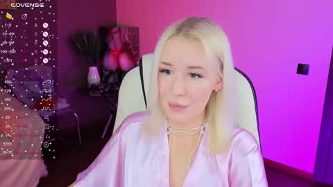 Snapshot of springajara chatting on 28, 10, 2025 Vetta online show from 28, 10, 2025