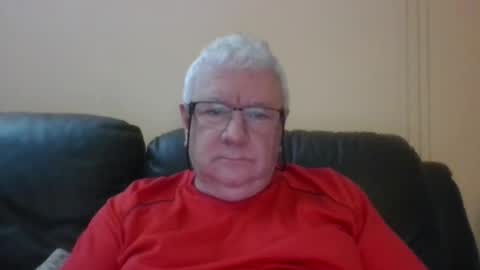 Snapshot of springtine chatting on 13, 5, 2026 springtine online show from 13, 5, 2026