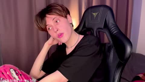 Snapshot of spyashkin chatting on 16, 1, 2025 your baby online show from 16, 1, 2025