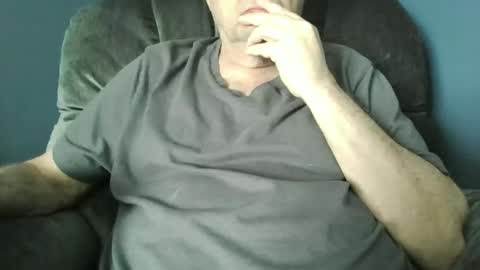 Snapshot of sqrtshow chatting on 8, 3, 2026 sqrtshow online show from 8, 3, 2026