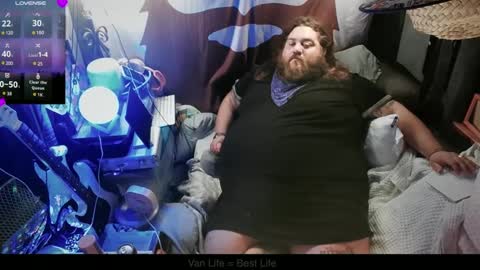 Your Pal Squeaks online show from 15, 12, 2024