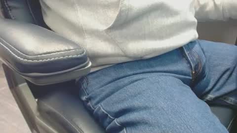 make me cum c2c talk to me online show from 10, 10, 2025