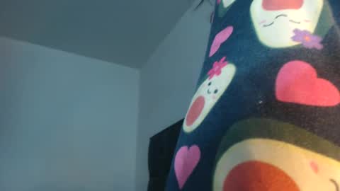 Carolainss online show from 4, 2, 2025