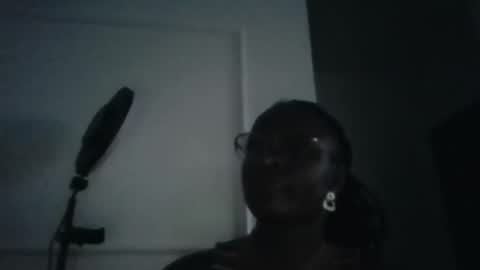 Snapshot of squirtbabey chatting on 28, 5, 2026 Juicy online show from 28, 5, 2026