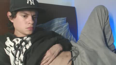 Snapshot of sr_bolaiinas chatting on 25, 2, 2026 sr_bolaiinas online show from 25, 2, 2026