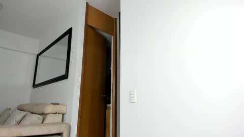 Snapshot of sr_smit_hot chatting on 20, 5, 2026 ANDR online show from 20, 5, 2026