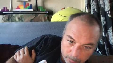 Snapshot of srekos38 chatting on 5, 2, 2026 srekos38 online show from 5, 2, 2026