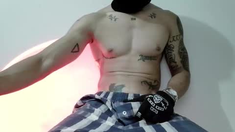 Snapshot of srghost333 chatting on 25, 3, 2026 srghost333 online show from 25, 3, 2026