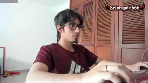 Snapshot of srincognito666 chatting on 14, 7, 2026 srincognito666 online show from 14, 7, 2026