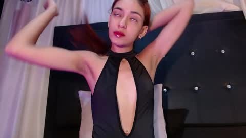 Snapshot of srta_luciana chatting on 28, 4, 2026 . . online show from 28, 4, 2026
