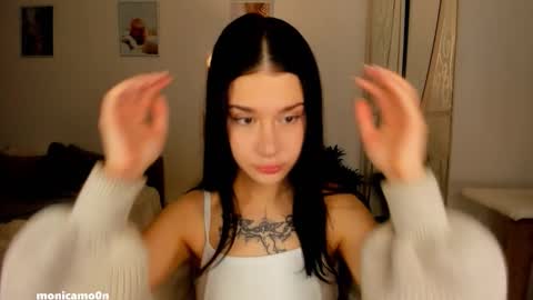 Snapshot of ssash1mii chatting on 25, 11, 2025 Hey guys i miss you so much online show from 25, 11, 2025