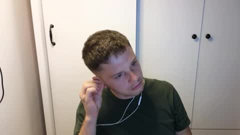 Snapshot of st1vemaster01 chatting on 27, 9, 2025 st1vemaster01 online show from 27, 9, 2025