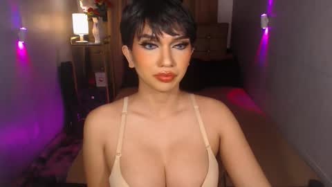 DomStacey online show from 13, 5, 2026