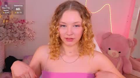 Snapshot of staceyyjones chatting on 19, 5, 2026 Stacey online show from 19, 5, 2026