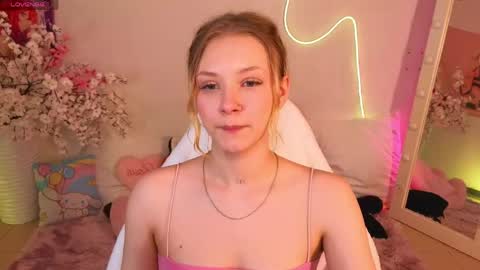 Snapshot of staceyyjones chatting on 26, 5, 2026 Stacey online show from 26, 5, 2026