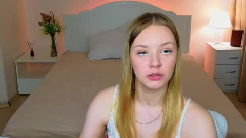 Snapshot of staceyyjones chatting on 30, 5, 2026 Stacey online show from 30, 5, 2026