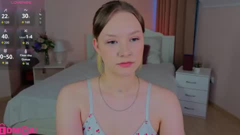 Snapshot of staceyyjones chatting on 23, 7, 2026 Stacey online show from 23, 7, 2026