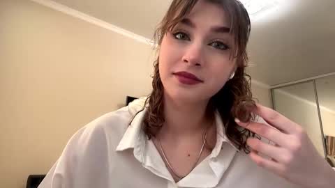 Snapshot of stacicurren chatting on 6, 2, 2026 Elli online show from 6, 2, 2026