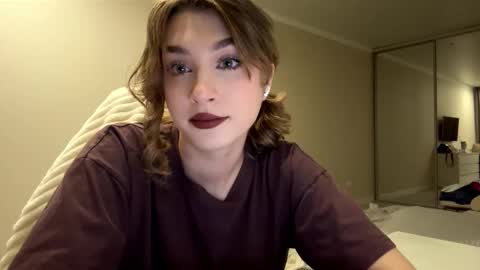 Snapshot of stacicurren chatting on 15, 2, 2026 Elli online show from 15, 2, 2026