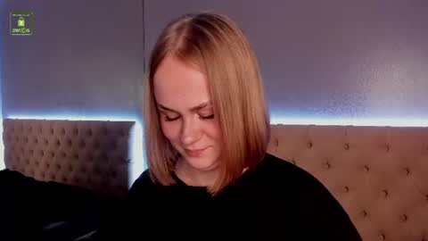 Snapshot of stacy_moorexx chatting on 14, 7, 2026 STACY online show from 14, 7, 2026