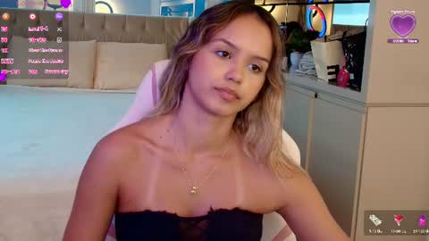 Stacy Tyler online show from 21, 6, 2026