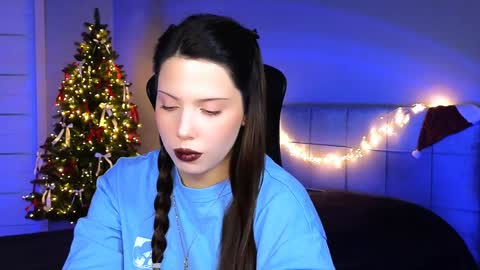 Snapshot of stacygonzales_ chatting on 24, 1, 2025 Bye bye dear See you on December 3st  online show from 24, 1, 2025