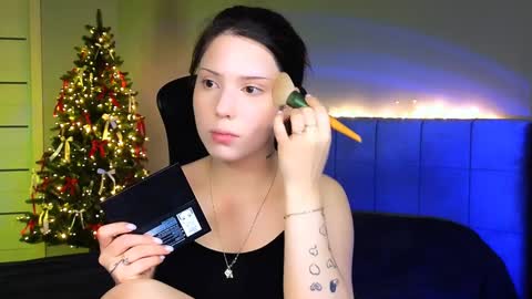 Snapshot of stacygonzales_ chatting on 28, 1, 2025 Bye bye dear See you on December 3st  online show from 28, 1, 2025