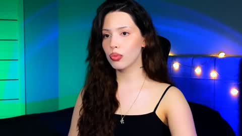 Snapshot of stacygonzales_ chatting on 4, 2, 2025 Bye bye dear See you on December 3st  online show from 4, 2, 2025