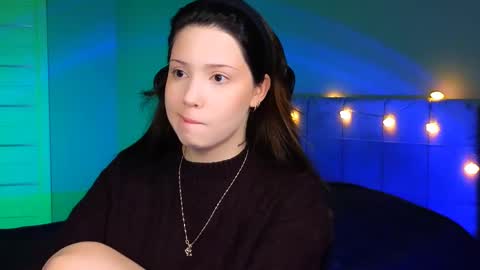 Snapshot of stacygonzales_ chatting on 19, 2, 2025 Bye bye dear See you on December 3st  online show from 19, 2, 2025