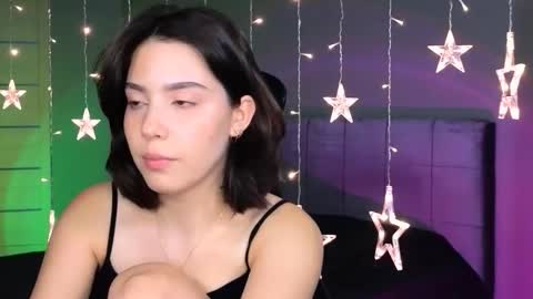 Snapshot of stacygonzales_ chatting on 17, 10, 2025 Bye bye dear See you on December 3st  online show from 17, 10, 2025