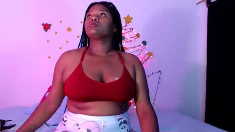 Snapshot of stacyhunterxxx chatting on 2, 12, 2025 STACY online show from 2, 12, 2025