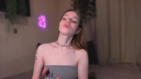 stacyloveforu online show from 1, 12, 2025