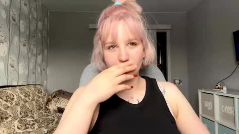 Snapshot of stacytrayler chatting on 8, 2, 2026 Emma online show from 8, 2, 2026