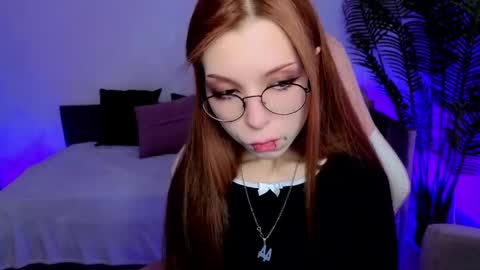 Snapshot of star_tarra chatting on 5, 5, 2026 Tarra online show from 5, 5, 2026