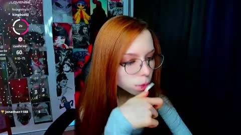 Snapshot of star_tarra chatting on 8, 5, 2026 Tarra online show from 8, 5, 2026