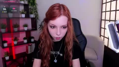 Snapshot of star_tarra chatting on 29, 5, 2026 Tarra online show from 29, 5, 2026