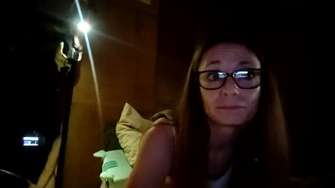 Snapshot of starbaby87 chatting on 6, 8, 2026 starbaby87 online show from 6, 8, 2026