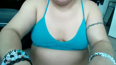 Snapshot of starella___saxxxton chatting on 23, 1, 2025 starella___saxxxton online show from 23, 1, 2025