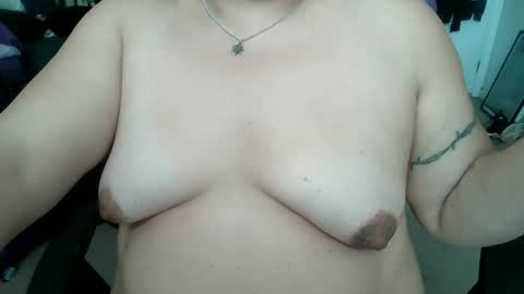 Snapshot of starella___saxxxton chatting on 9, 5, 2026 starella___saxxxton online show from 9, 5, 2026