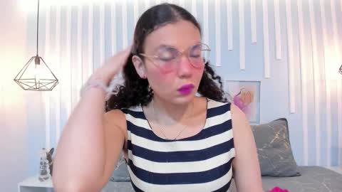 Snapshot of starkjoness chatting on 23, 10, 2025 Stark Jones online show from 23, 10, 2025