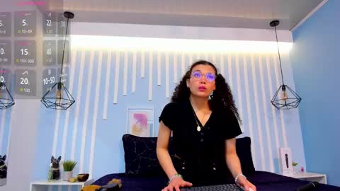 Snapshot of starkjoness chatting on 30, 10, 2025 Stark Jones online show from 30, 10, 2025