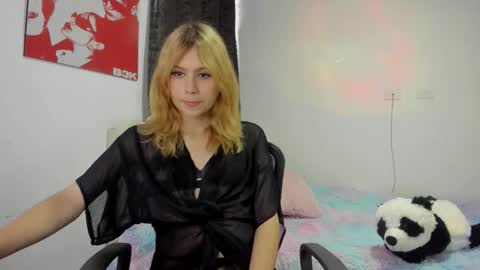 starmoonly online show from 30, 11, 2025