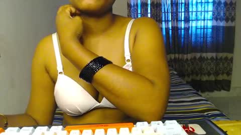 Snapshot of starrywhispers chatting on 6, 7, 2026 StarryWhispers online show from 6, 7, 2026