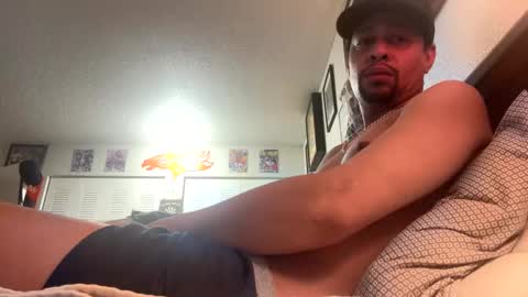 Snapshot of stayready23 chatting on 2, 2, 2026 stayready23 online show from 2, 2, 2026