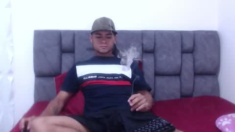 Julian and Andres online show from 21, 2, 2025