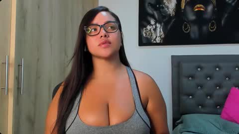 Snapshot of staywithme_x chatting on 27, 10, 2025 Melany online show from 27, 10, 2025